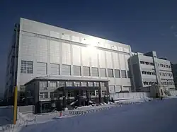 Одно из новых зданий ИСС, построено около 2010 года