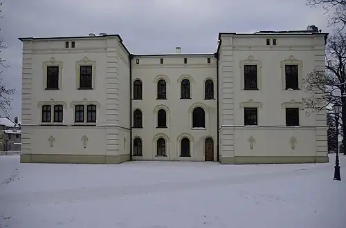 Замок с южной стороны