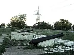 Трофейные пушки на старом месте размещения