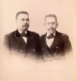 Архитектор А. И. Ожегов — справаСлева — архитектор П. Н. Батуев(из альбома выпускников Института 1898)