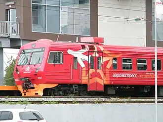 Электропоезд ЭД9М на маршруте аэроэкспресса