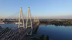 Фото внешней стороны КАД