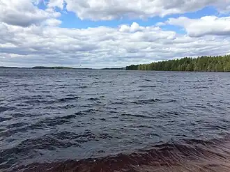 Вид с юго-восточного берега