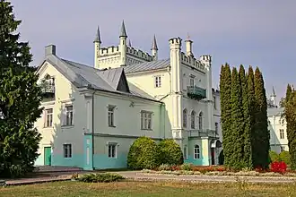 Лесотехнический колледж в старинном здании Белокриницкого замка-дворца