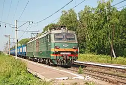 ВЛ10К-883 проезжает о.п. Лютик