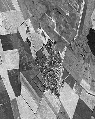 Спутниковая съёмка села Великая Весь. 1972 год