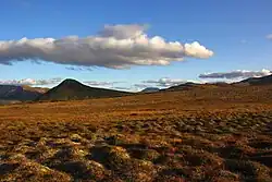 Вершина Ключевской сопки с берега Гаканаллина