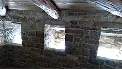 Вид изнутри Эми-бов