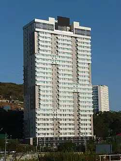 Владивосток, Гоголя 33 — дом для преподавателей ВГУЭС, 2017-09-21