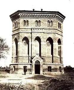 Водоёмное здание на станции Грозный. 1894 год