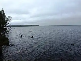 Вид с юго-западного берега