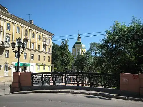 Решётка моста, 2010 год.