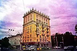 Восьмиэтажка