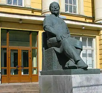 Памятник Владимиру Снегирёву