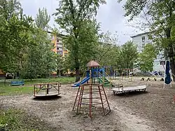 Детская площадка в сквере