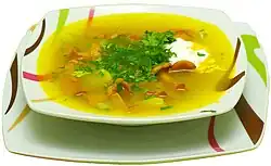 Заправочный грибной суп с лисичками