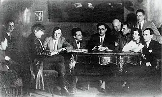 Заседание Литературного центра конструктивистов. Григорий Гаузнер — второй справа.