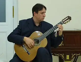 Гитарист Дмитрий Нилов. 5 февраля 2015 года