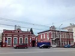 Здания № 55 (слева) и № 55а (справа) казарм внутренней стражи