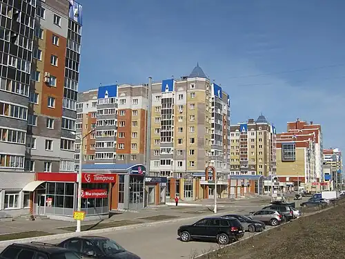 Новостройки мкр. Волжский-3(пр. М. Горького, дома № 18, 16, 14)