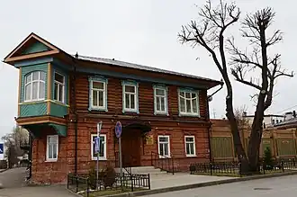 Вид со стороны улицы Сафьян