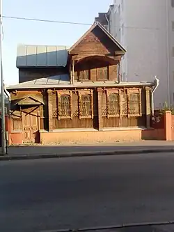 ул. Максима Горького, 80, Дом с мезонином