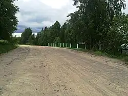 Дорога 86К-310 через деревню