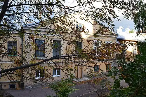 Вид со двора