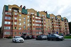 Жилой дом: ул. Родины, 37