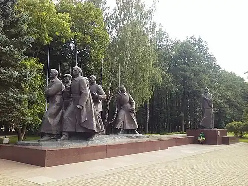 Монумент в честь советской матери-патриотки (Жодино)