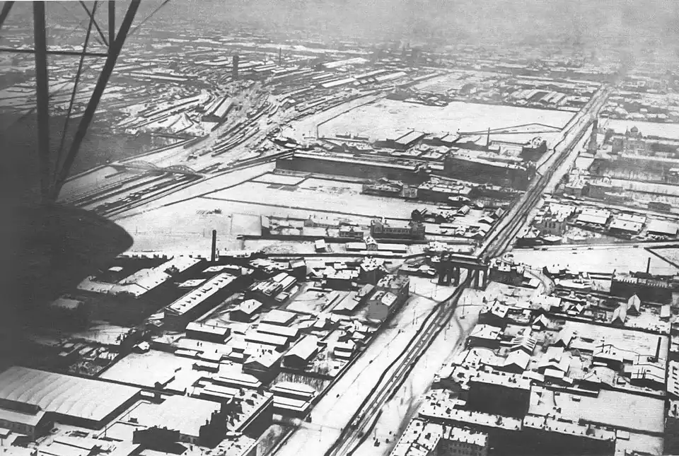 Вид на Забалканский проспект и Московские ворота с борта «Ильи Муромца» в полёте над Санкт-Петербургом 12 (25) февраля 1914 года