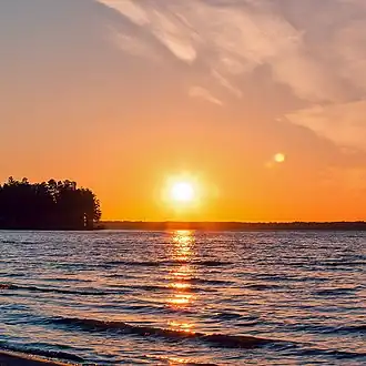 Закат на Горьком-Перешеечном озере