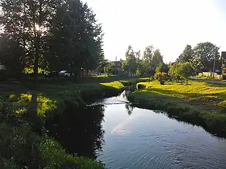 Река Заклюка в деревне Княщина