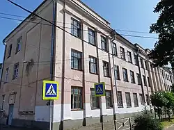 Здание СОШ № 6, где учились в школе герои Советского Союза В.М. Тюков и Н.В. Кутенко