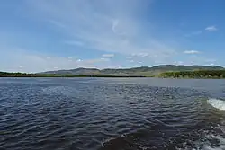 Устье Энычаваяма (справа)