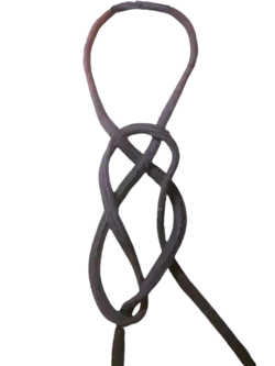 Кабестановая петля, capstan knot.Кольцевой штык может проскользить на любую точку коренного конца и там закрепится. Имя относится к нескольким У., которые не имеют отношения к кабестану.