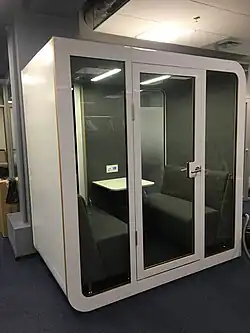 Акустическая офисная кабина