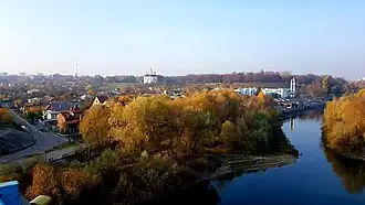 на переднем плане Кавказна заднем плане Третьяк и Детинец, справа здание речпорта