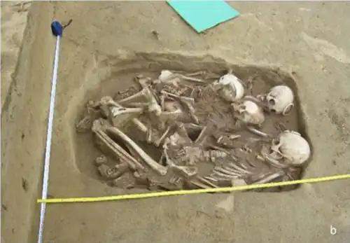 Коллективное погребение. Китойская культура