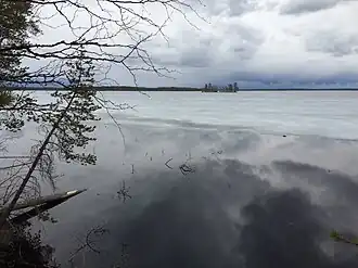 Озеро возле трассы А137.