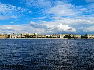 Вид на застройку Малой Охты с Невы