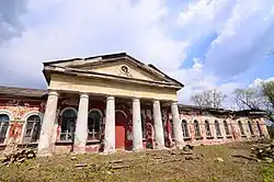 Усадьба "Бахтимерево" (Милославское): главный дом, кон. XIX - нач. XX вв.2. конный двор, нач. XX в.