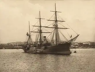 Крейсер «Память Меркурия» в Севастополе на рейде