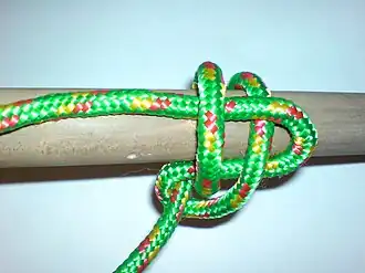 Лисельный узелПрофессиональный У. и британский яхтсменский У. для привязывания брам-стеньги или лисель-фала.