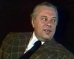 М. Львов в спектакле театра им. Моссовета «Дальше — тишина»