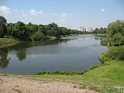 Люблинский пруд с дамбы на Краснодонской улице
