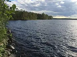 Юго-восточный берег озера