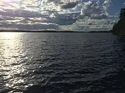 Юго-восточный берег озера