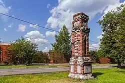 Столб ворот бывшей дачи Ероховых на 7-й Радиальной улице