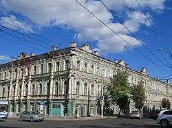 Здание с угла ул. Московская 64 и Радищева